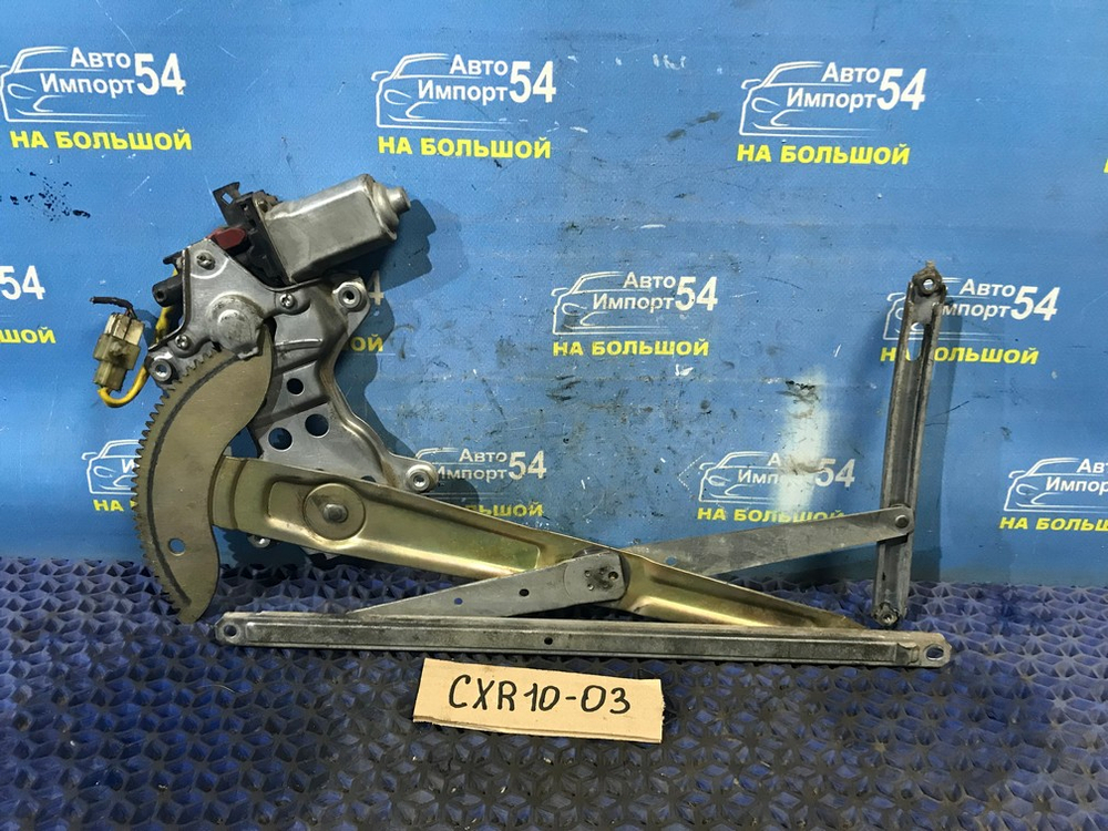 Стеклоподъемник передний левый TOYOTA ESTIMA 1998