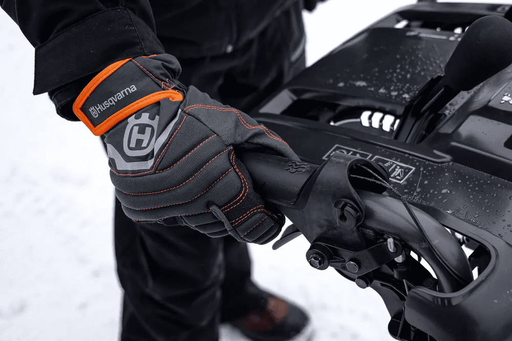 Снегоуборщик HUSQVARNA ST 124