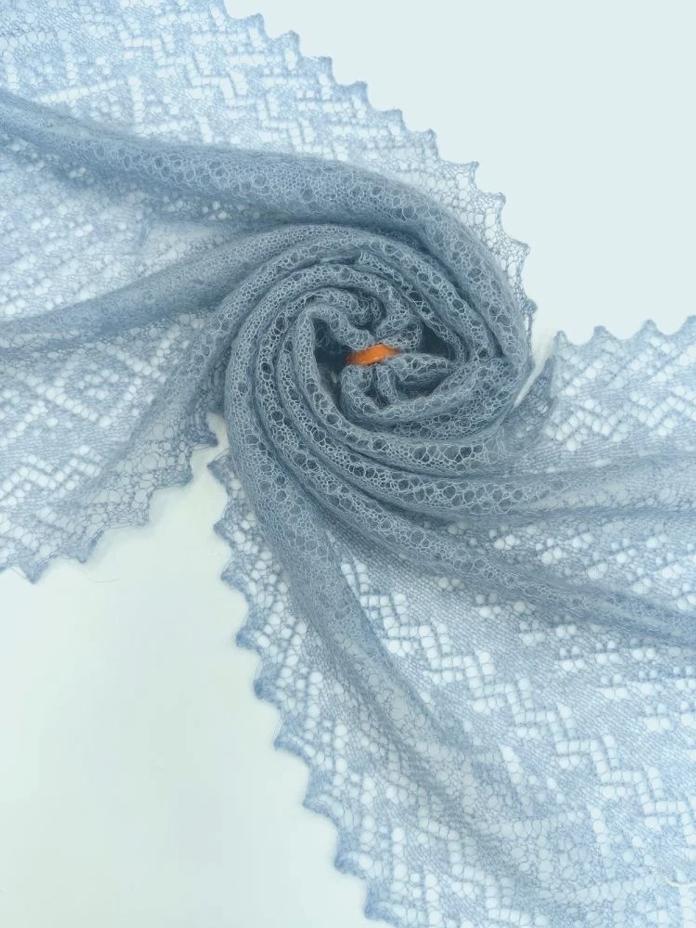 Оренбургский пуховый палантин П3-12040-04 голубой