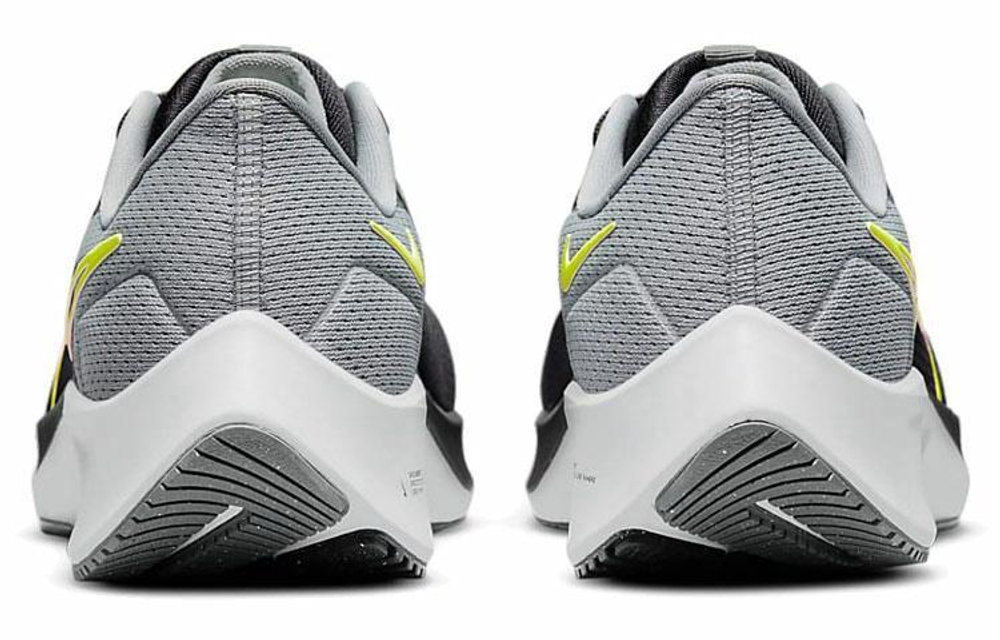 Кроссовки Nike Pegasus 38 38