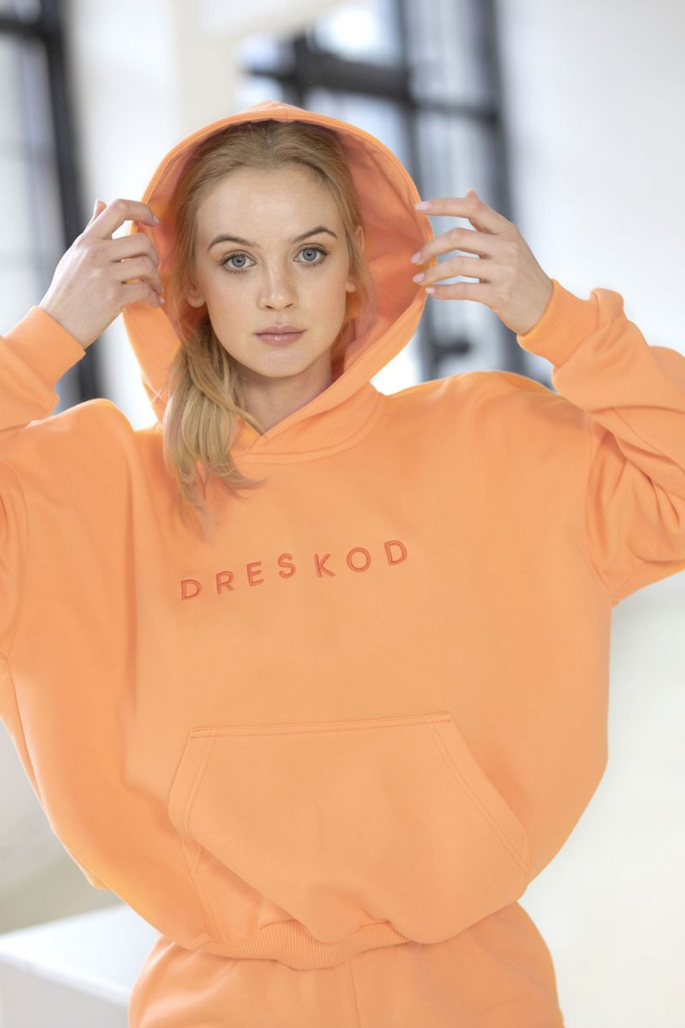Яркое худи с капюшоном (Размер: XS-S) (Цвет: персиковый)