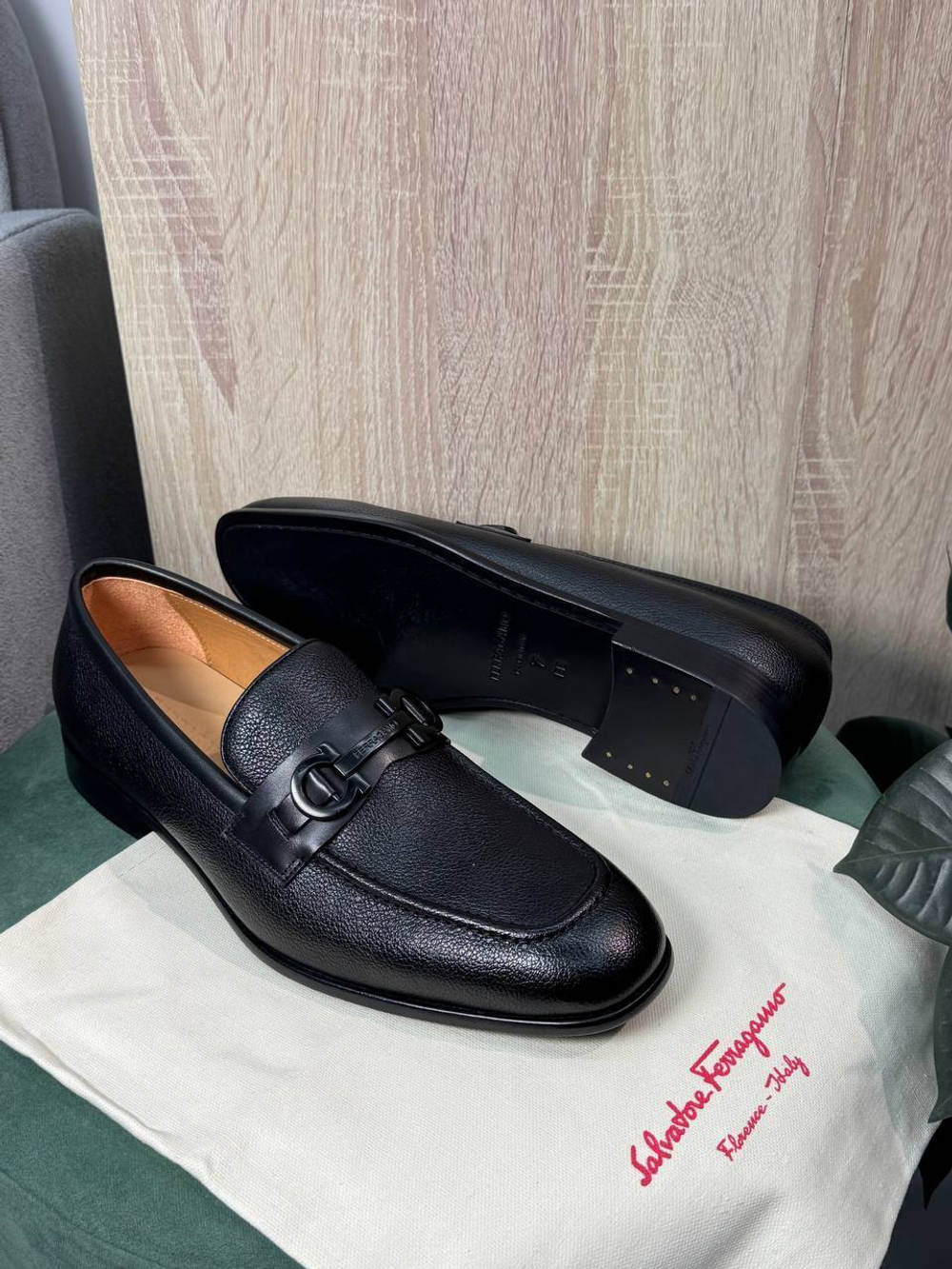 Лоферы Salvatore Ferragamo