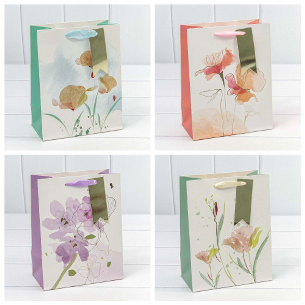 Пакет подарочный 18х23х10см Премиум "Цветы акварель" (Микс)