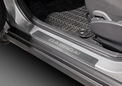 Накладки на пороги AutoMax для Nissan Qashqai II поколение Европа 2014-2015/Qashqai II поколение рестайлинг 2019-н.в., нерж. сталь, с надписью, 4 шт., AMNIQAS01
