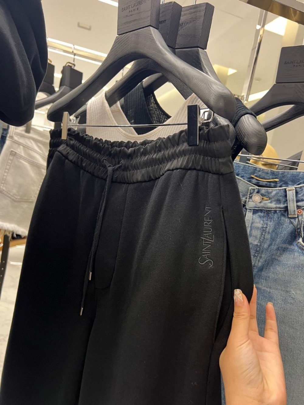 Штаны Yves Saint Laurent