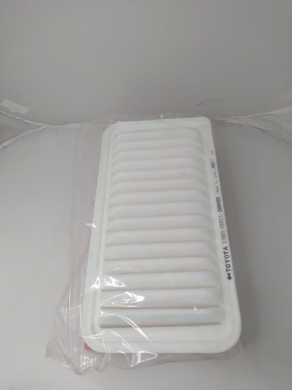 Фильтр воздушный Toyota 178010D011 для Avensis, Corolla