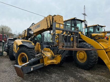 XCMG XC6* Телескопический погрузчик XC6-1056VN (Дизельный, 3,9 л, 122 л.с., АТ)