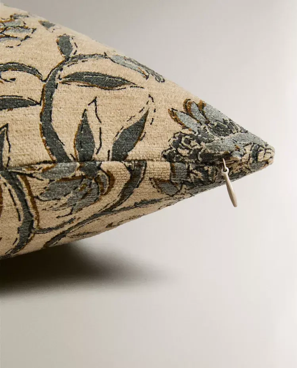 ZARA HOME НАВОЛОЧКА ДЛЯ ДЕКОРАТИВНОЙ ПОДУШКИ ИЗ СИНЕЛИ, СИНИЙ