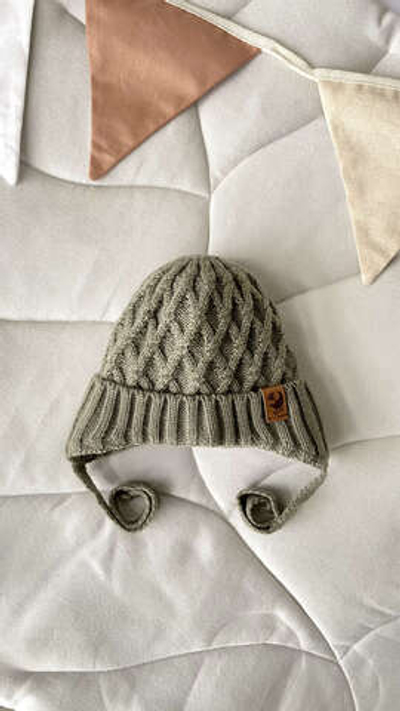 Шапка вязаная на завязках Ромбики (св. хаки)