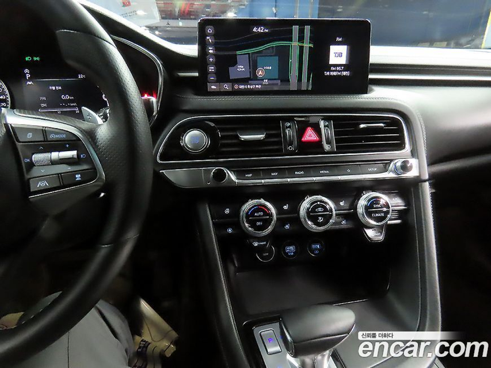 Genesis The New G70 Shooting Brake Бензин 2.0T 2WD (11.2022)