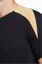 Футболка Nike Dri-FIT Strike