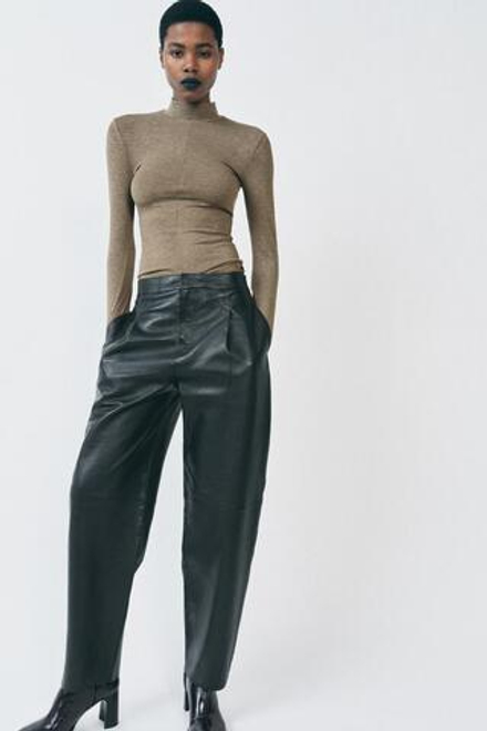ZARA ЛОНГСЛИВ С ВОРОТНИКОМ-СТОЙКОЙ, БЕЖЕВЫЙ