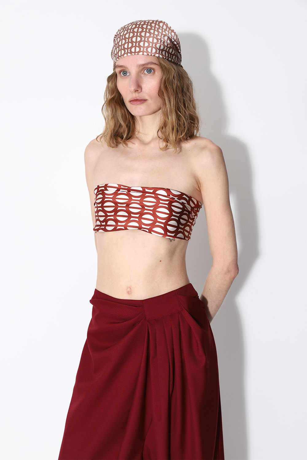 Шелковый платок мелкий паттерн