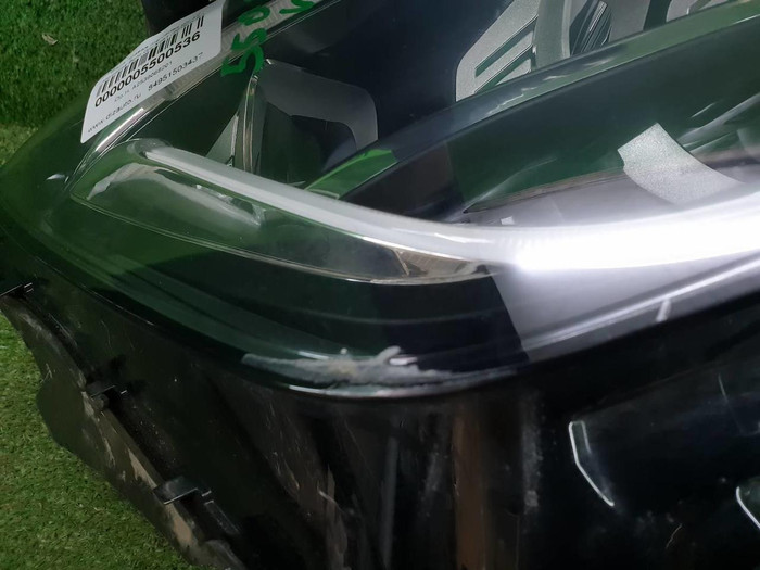 Фара правая Mercedes GLC X253 (2019-2022) LED
