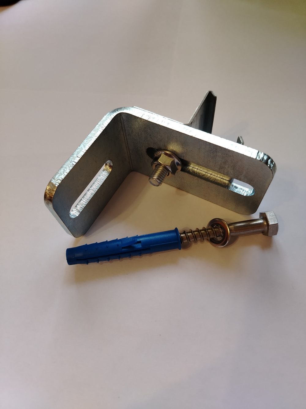 Крепление одинарное WM 9003