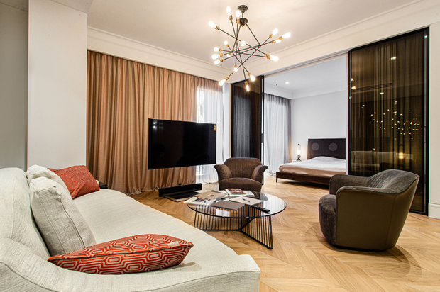 Стойка под ТВ Sonorous PL 2700 GRP SLV