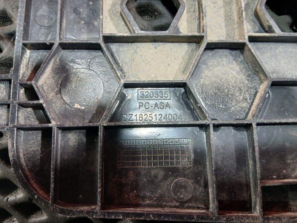 Ступенька верхняя левая/правая 2022г.