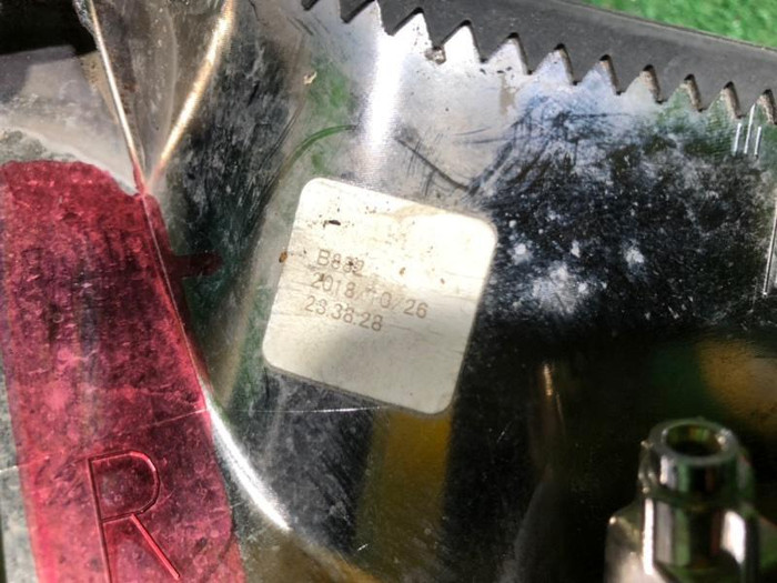 Накладка фонаря правая Lexus LX 3 (2015-2023)