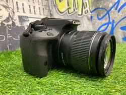 Canon EOS 100D Kit 18-55mm 3.5-5.6 III 38.300 кадров