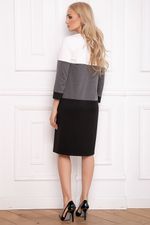 Комбинированное платье прямого силуэта из трикотажного полотна