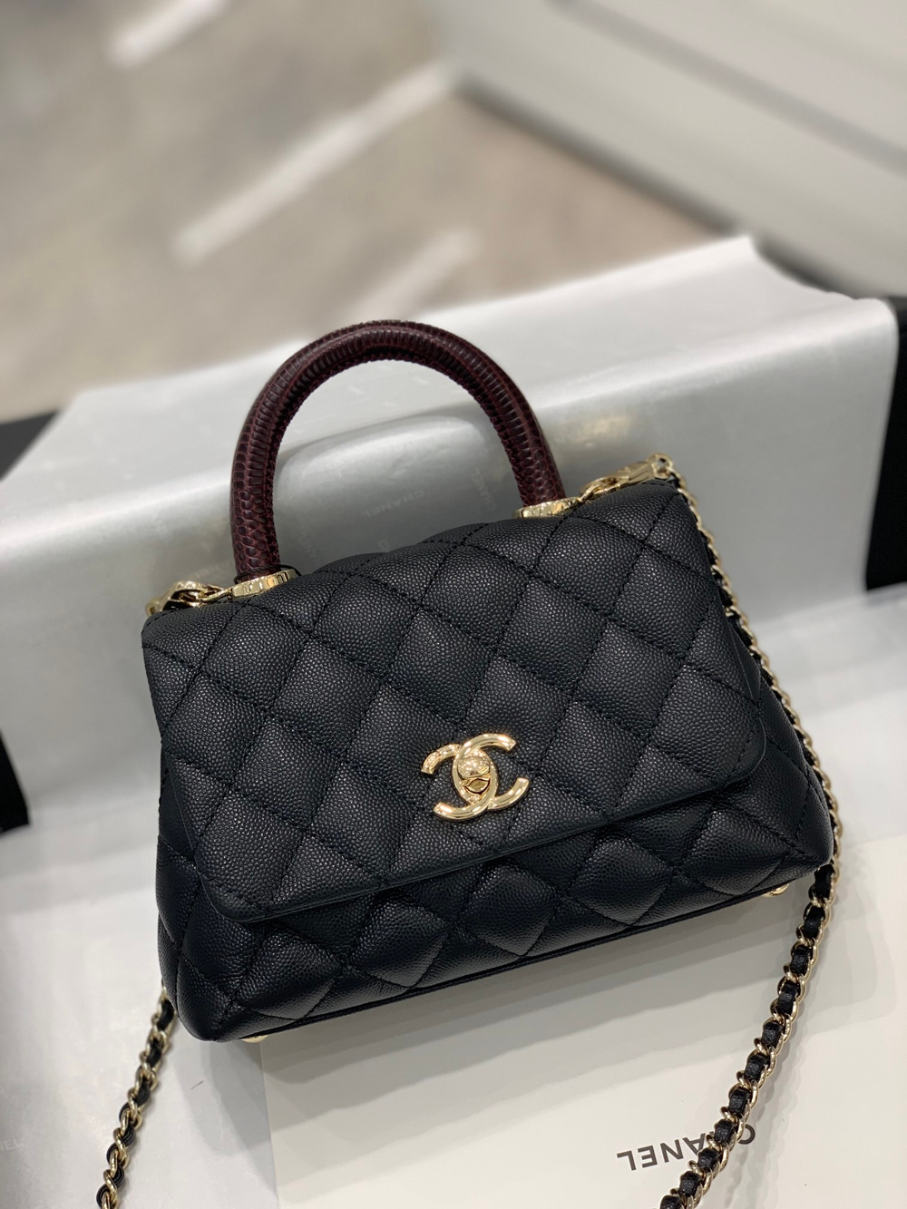 Chane1 Coco Handle Bag 19 cm