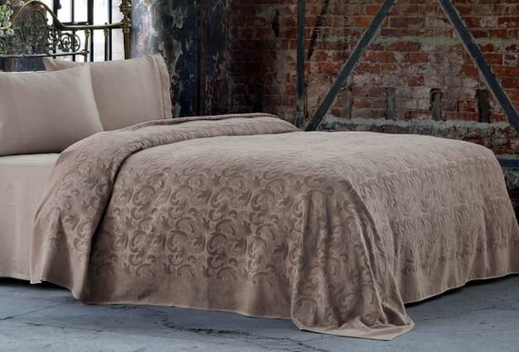 Набор с покрывалом  Tivolyo Baroc (коричневый)