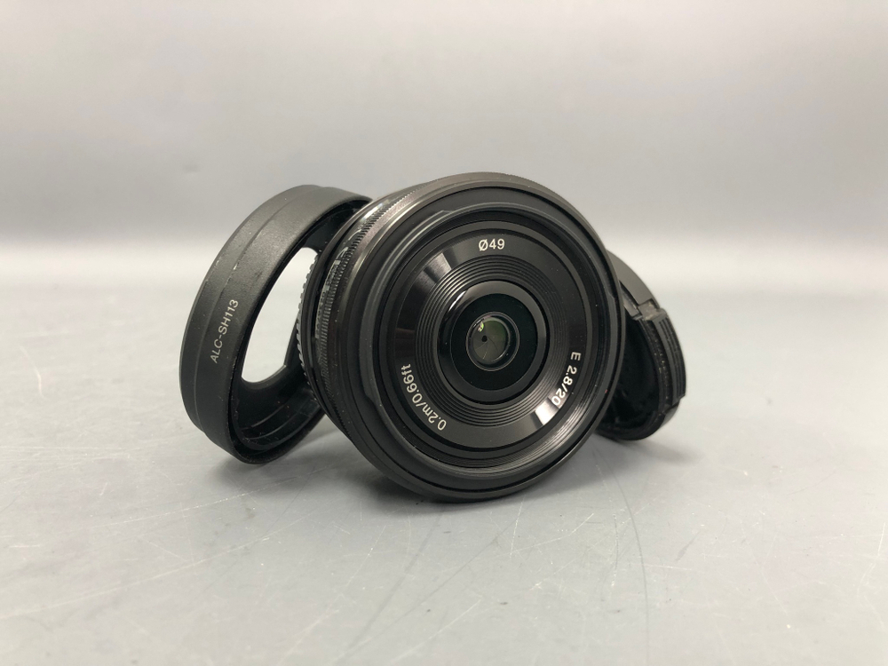 Sony 20mm 2.8 E