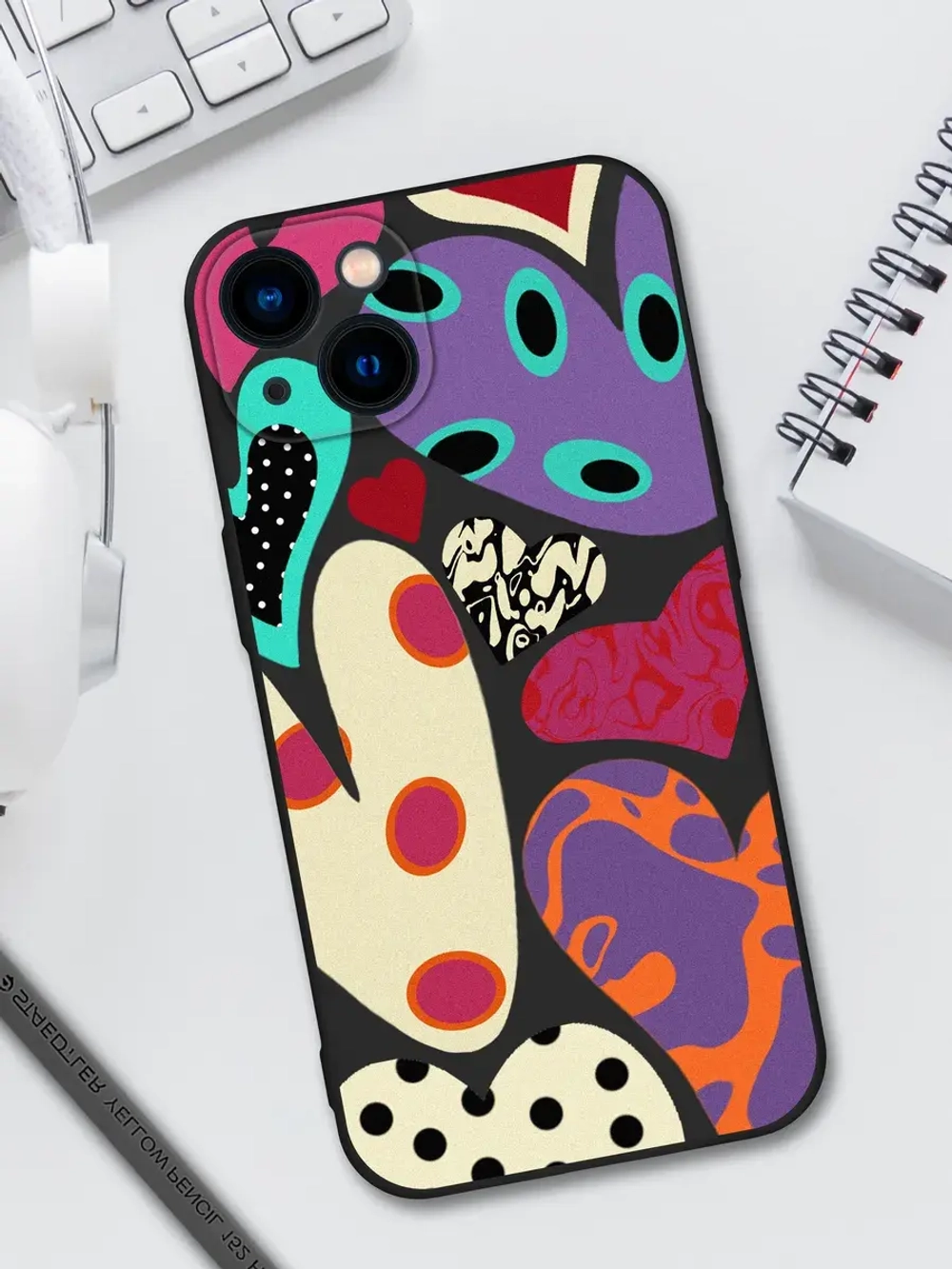 Чехол на iPhone 15 с принтом