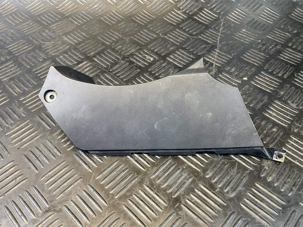 Пластик внутренний правый Yamaha FJR1300A RP13A 2010 3P6-2836N