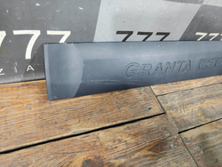 Накладка двери задней левой LADA Granta Cross 18-нв Б/У Оригинал 8450100989
