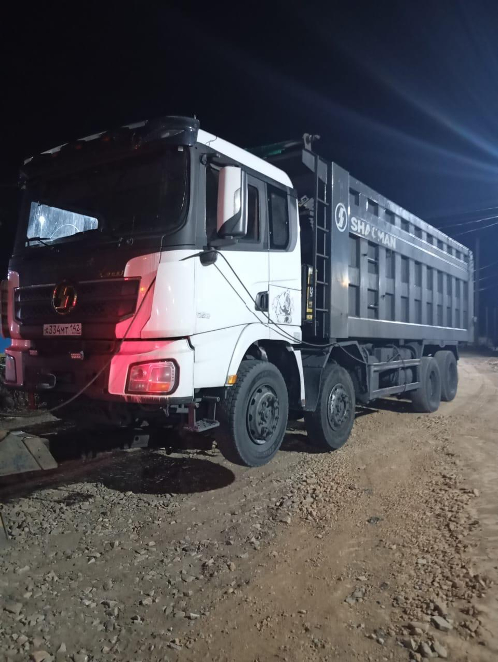 Shacman (Shaanxi) SX* 8x4 Самосвал SX331863366 (Дизельный, 12,5 л, 544 л.с., МТ)