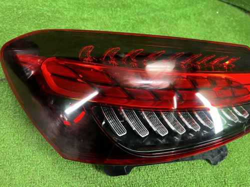 Фонарь левый внешний Mercedes E W213 (2020-2023)