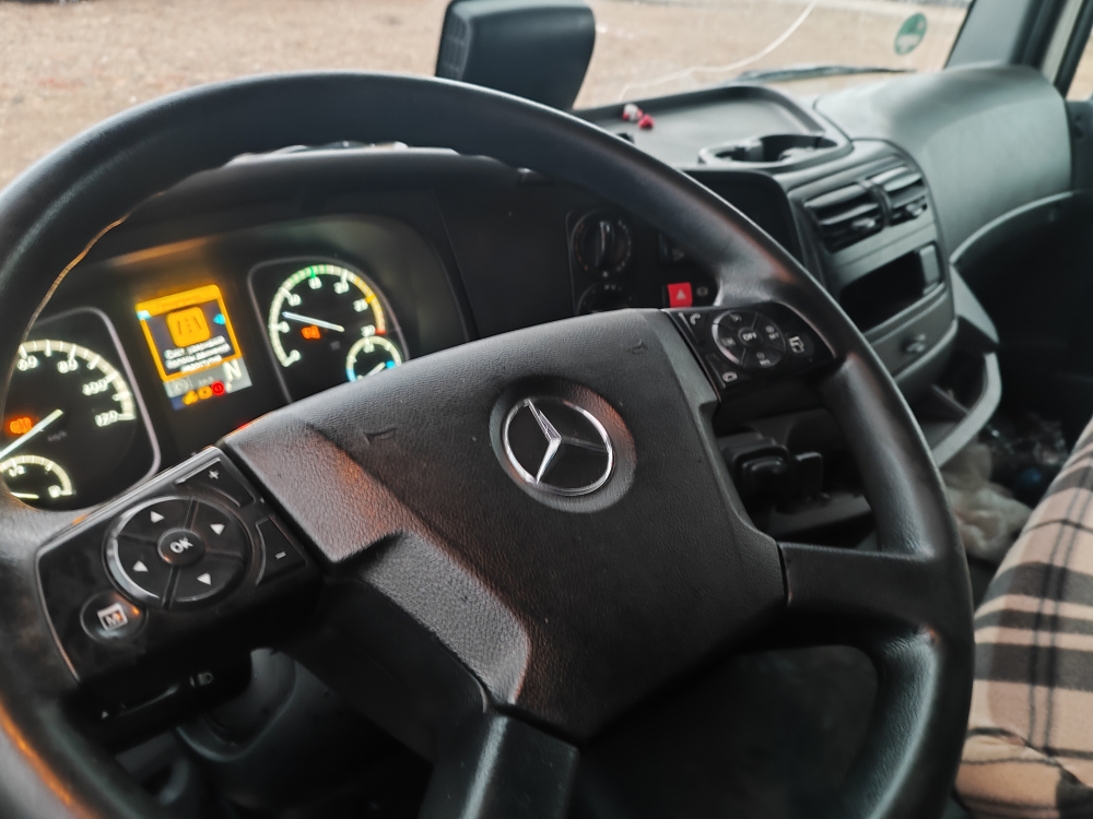 Mercedes-Benz ATEGO 4x2 Бортовой (Евроборт) с гидробортом 818 (Евроборт, дизельный, 5.1 л, 177 л.с.,