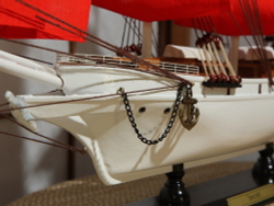 Модель парусника "Secret" ( "Алые Паруса")