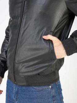 Кожаная куртка демисезонная