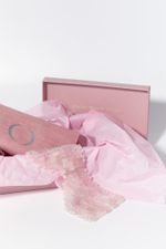 Маска из розового кварца