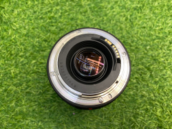 Canon EF 75-300mm 4-5.6 III
