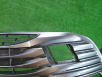 Решетка переднего бампера Toyota Camry xv70 (2017-2021)