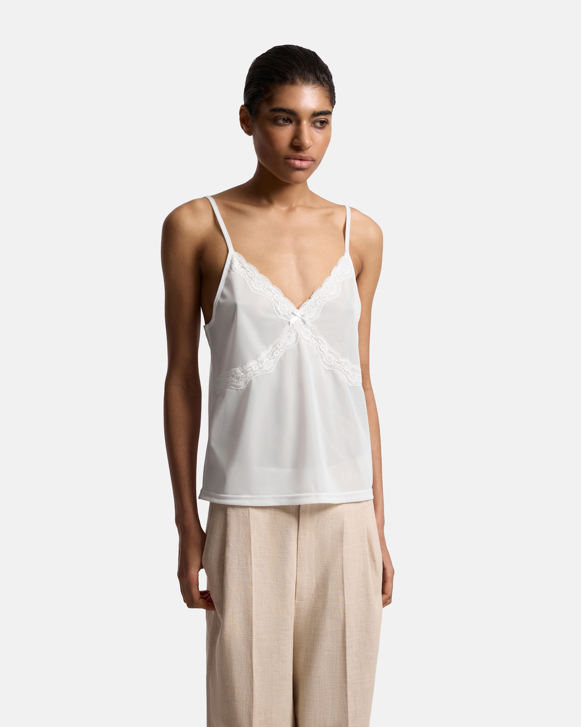 МАЙКА НЕГЛИЖЕ