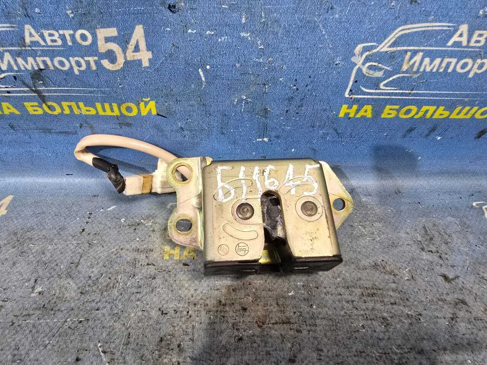 Замок багажника TOYOTA CALDINA 1997-2002