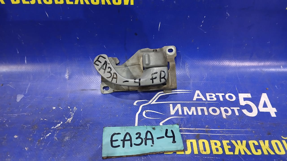 Ручка двери передней правой салонная MITSUBISHI GALANT 1999