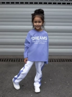 Спортивный костюм для девочки