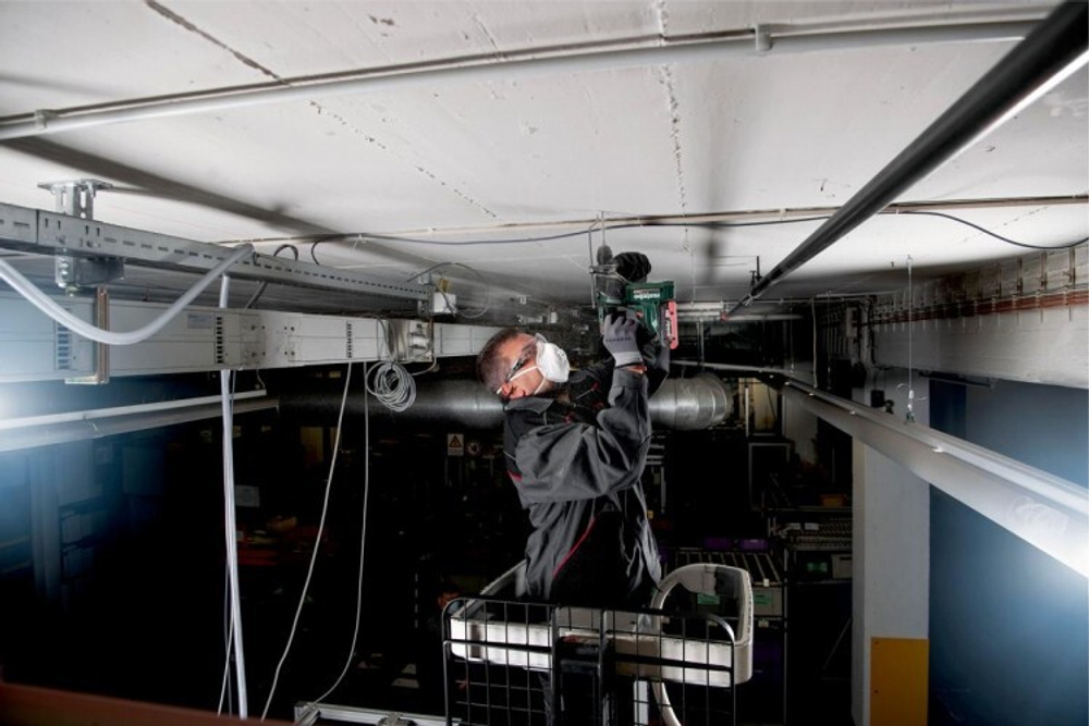 Перфоратор аккумуляторный METABO BH 18 LTX BL 16 2х2.0 Ач 600324500