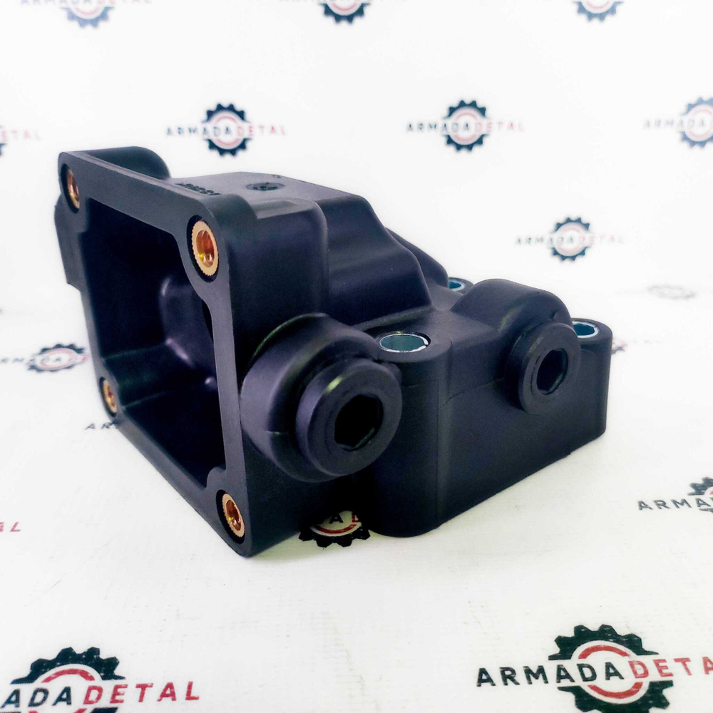 Корпус термостата JCB 3CX 4CX 02/202484