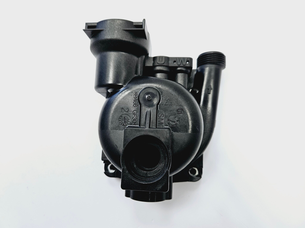 Крышка циркуляционного насоса (без воздухоотводчика) ARISTON Microgenus Plus/TX (арт. 65103096-3)