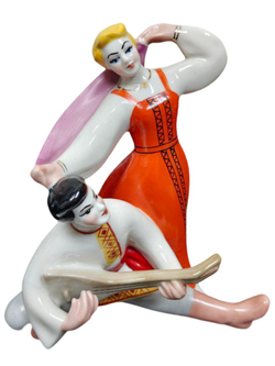 &&& Фарфоровая статуэтка "Русский танец" (Полонне ЗХК)