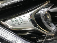 Битая Фара правая Genesis G80 (2016-2020) Full LED