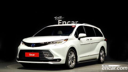 Toyota Sienna 4 Generation 2.5 Hybrid 2WD (07.2022)