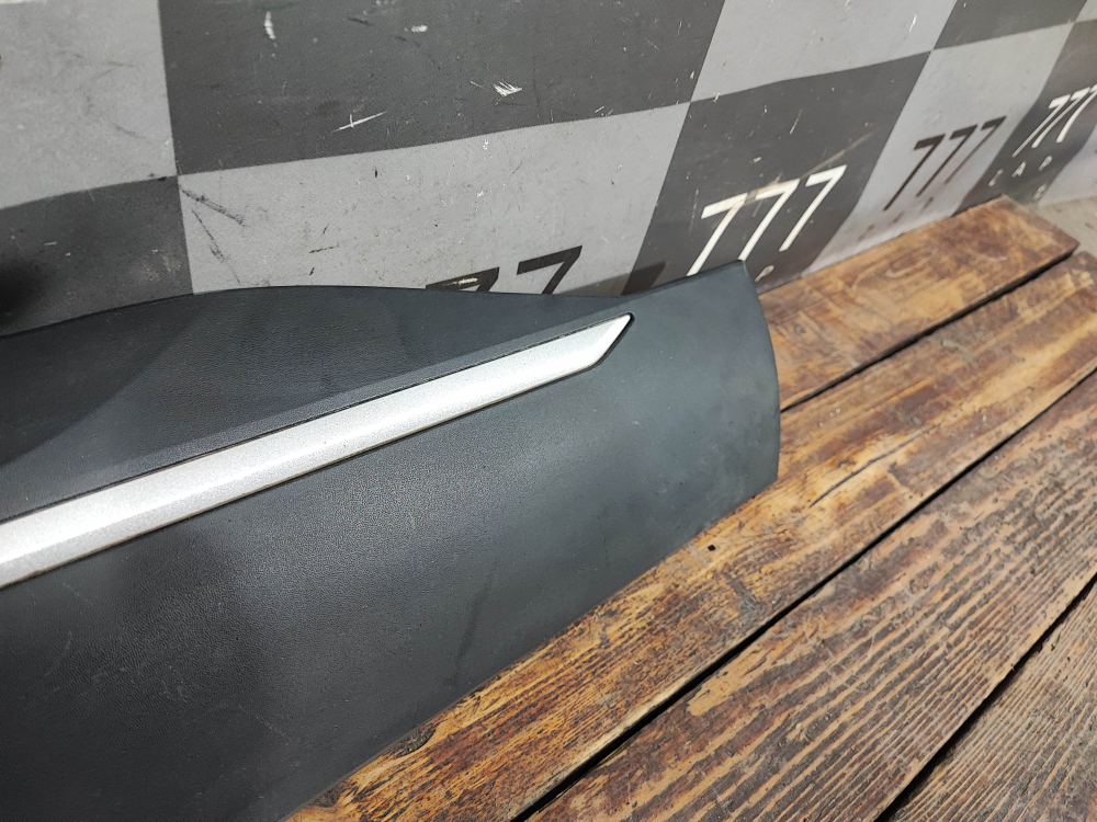 Накладка двери передней правой Haval F7 2, F7x 2 24-нв Б/У Оригинал 5006920XKN02A