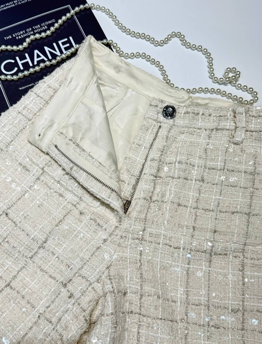 Шорты CHANEL